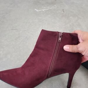 Alfani Burgundy suede boots size 9